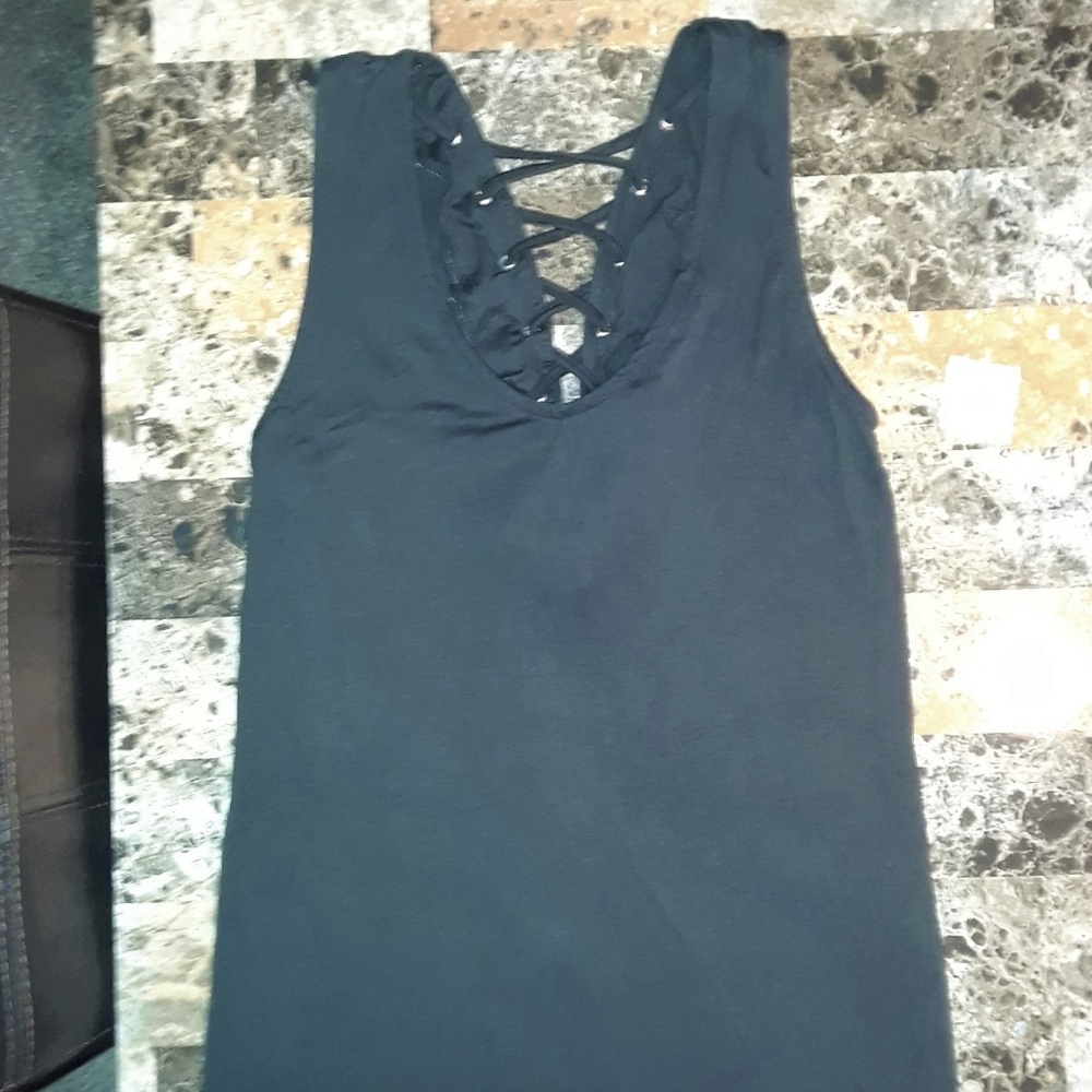 LITTLE BLACK DRESS - Picture 7 of 8